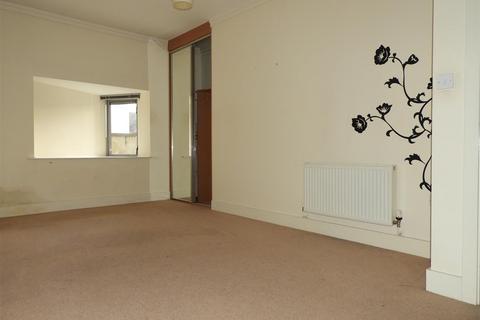 2 bedroom flat for sale, Holbrook Way, Swindon SN1
