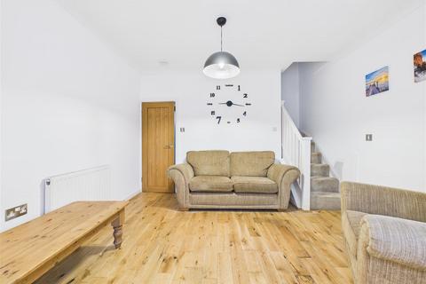 undefined, Westbourne Grove, Hessle