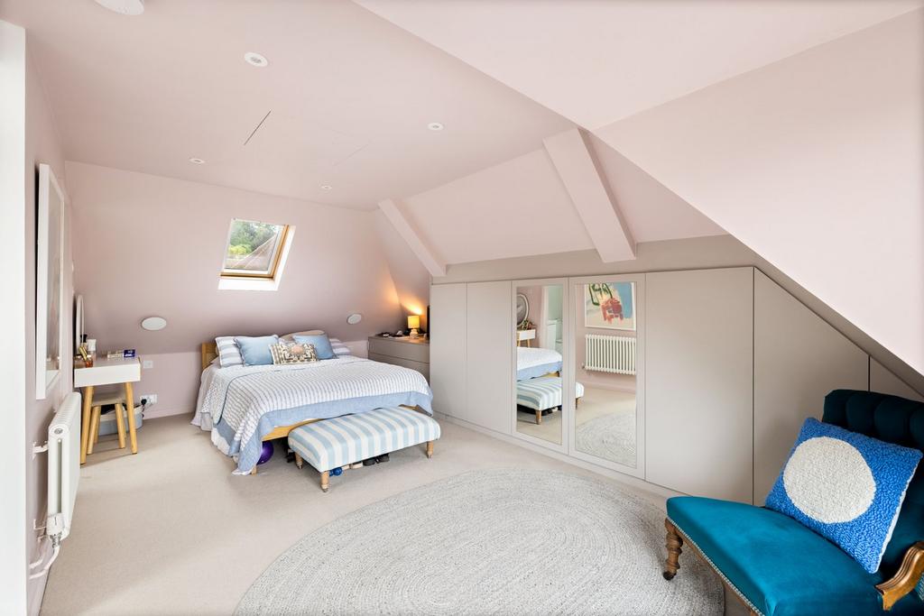 Principle bedroom