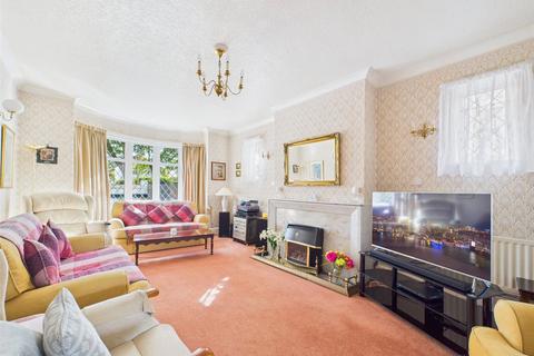 4 bedroom detached house for sale, Carbery Avenue, Bournemouth, BH6