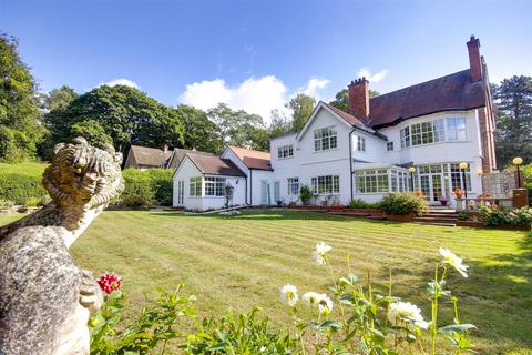 6 bedroom detached house for sale, Elloughton Road, Brough