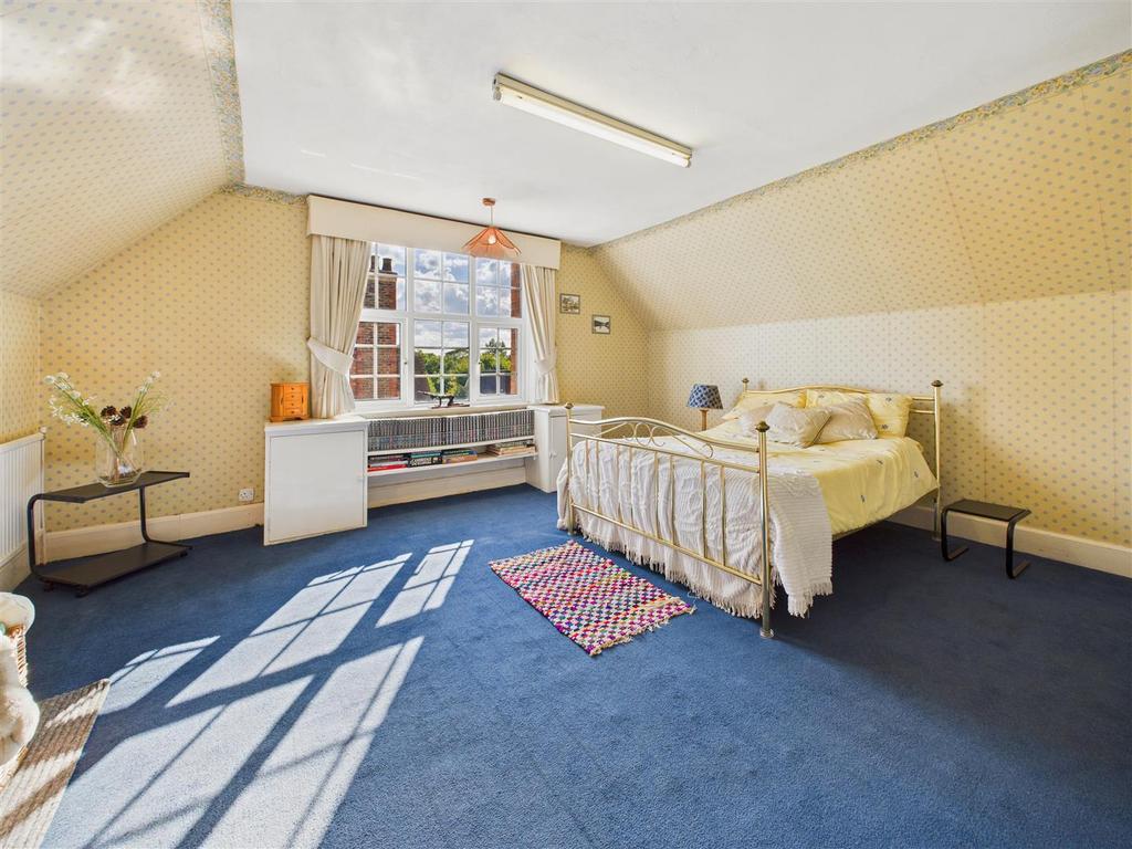 Bedroom 5