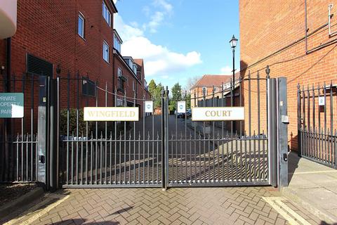 36 Wingfield Court, Banstead, SM7 2GD