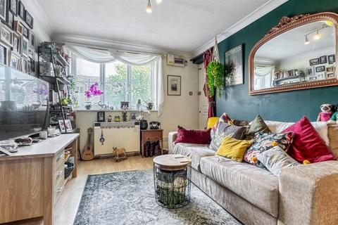 undefined, Broadhurst, Farnborough