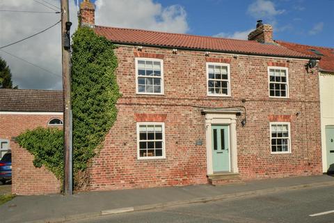 4 bedroom semi-detached house for sale, Newton Road, Tollerton, York