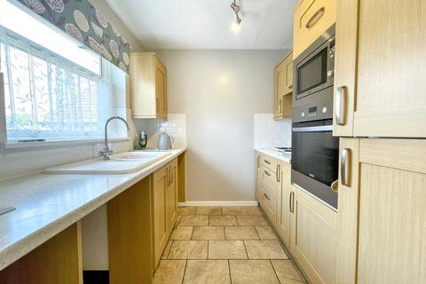 2 bedroom detached bungalow for sale, Millers Close, Stowmarket, IP14