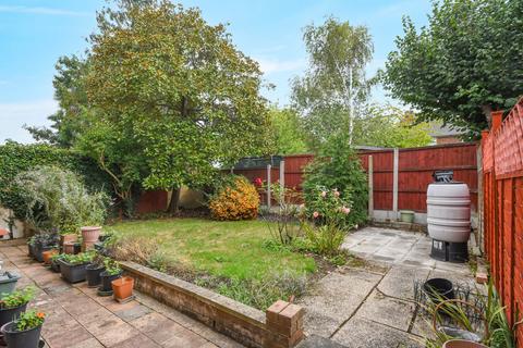 4 bedroom detached house for sale, St James Park, Chelmsford