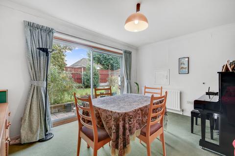 4 bedroom detached house for sale, St James Park, Chelmsford