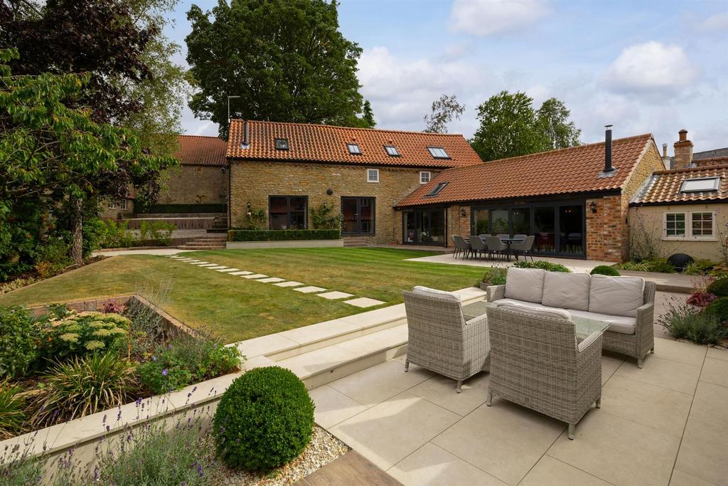House & Garden