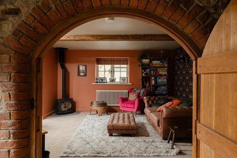 Beck Farm, 22 Eastgate, North Newbald, York, YO43 4SD