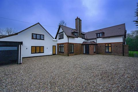 5 bedroom detached house for sale, Hempstead Lane, Potten End, Berkhamsted