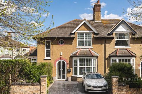 4 bedroom semi-detached house for sale, First Avenue, Enfield EN1