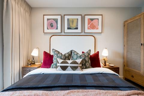 Studio for sale, Bow Common Lane, Bow, E3