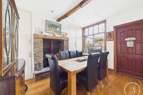2 bedroom cottage for sale, Leeds Road, Barwick In Elmet, Leeds