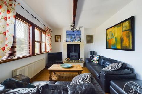 2 bedroom cottage for sale, Leeds Road, Barwick In Elmet, Leeds