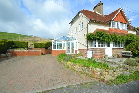 undefined, EXTENSIVE GARDENS * GODSHILL