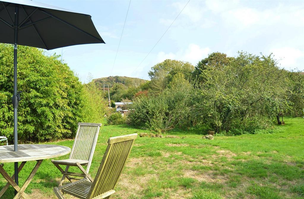 Resized Orchard4.jpg