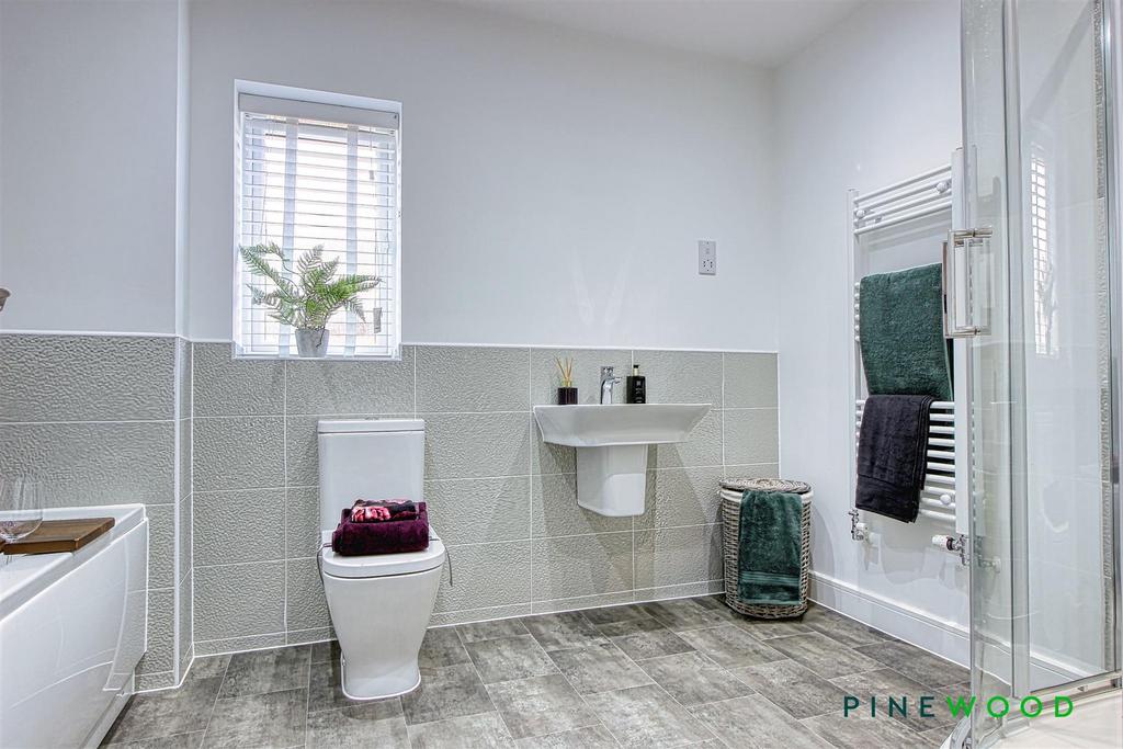 Family bathroom