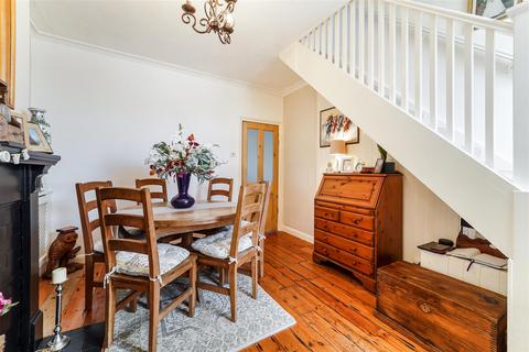 2 bedroom terraced house for sale, Stamford Green Road, Epsom