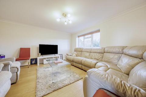 2 bedroom flat for sale, Chesham,  Buckinghamshire,  HP5