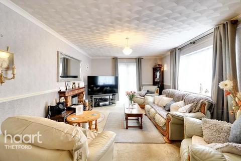 3 bedroom detached bungalow for sale, Thetford Road, Brandon