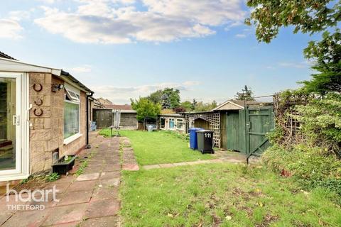 3 bedroom detached bungalow for sale, Thetford Road, Brandon