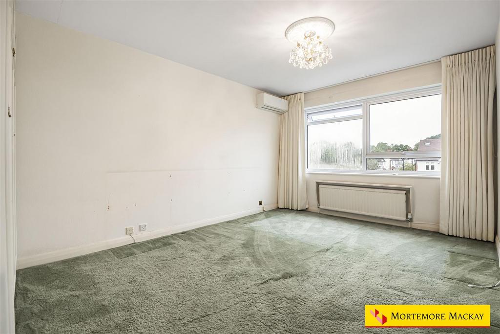 12 62921 watermarked.jpg