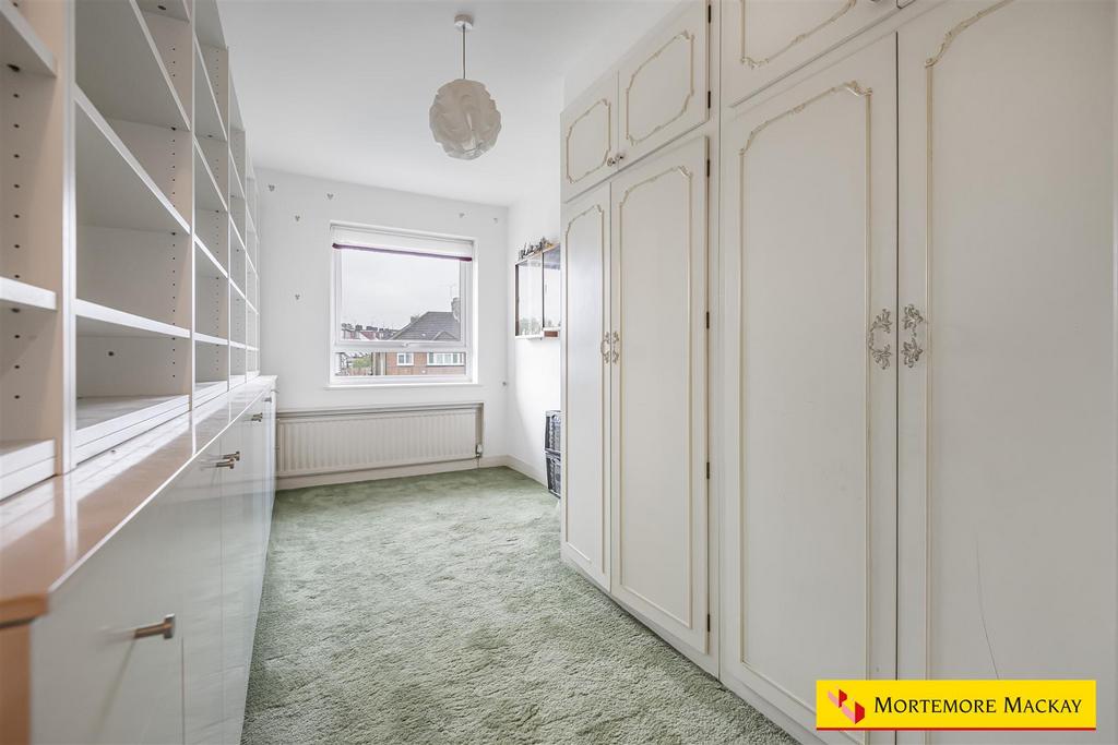 16 62921 watermarked.jpg