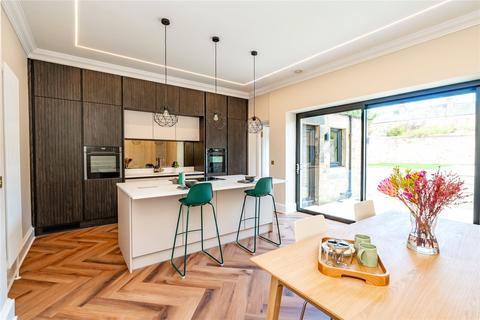 84 Comiston Drive, Edinburgh, EH10 5QT