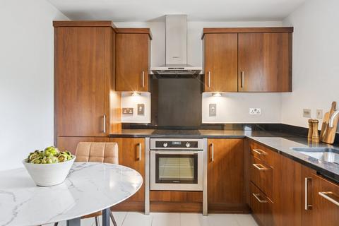 2 bedroom apartment for sale, Cranwells Lane, Farnham Common SL2