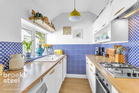 2 bedroom terraced house for sale, Market Street, Edenfield