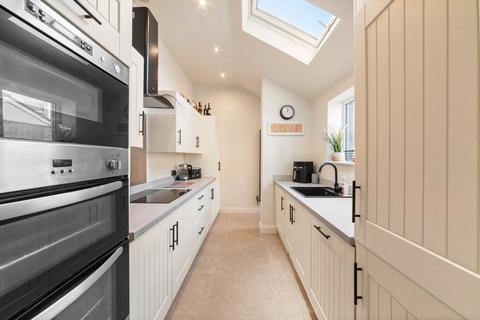 3 bedroom semi-detached house for sale, Auckland Road, Tunbridge Wells TN1