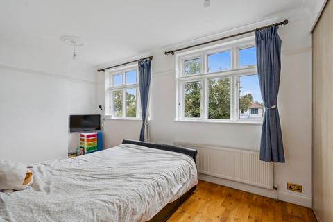 15 Rosslyn Crescent, Wembley, HA9 7NZ