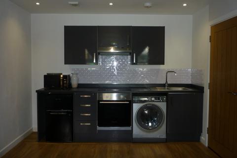 1 bedroom ground floor flat for sale, Isambard Brunel Road, Portsmouth PO1