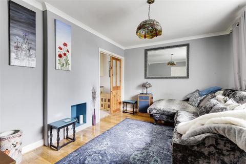 3 bedroom semi-detached house for sale, Canver Close, Nottingham NG8