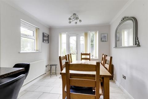 3 bedroom semi-detached house for sale, Canver Close, Nottingham NG8