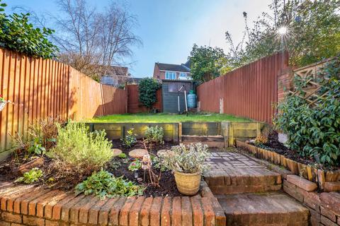 3 bedroom end of terrace house for sale, Powdermill Close, Tunbridge Wells TN4