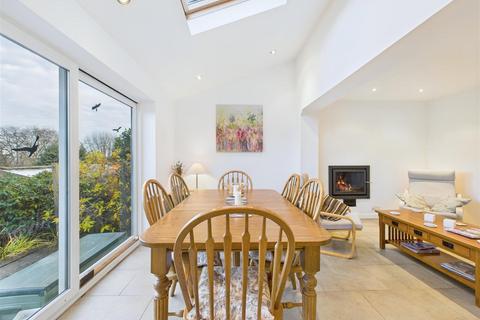 4 bedroom detached house for sale, Brentwood Road, Brincliffe, Sheffield