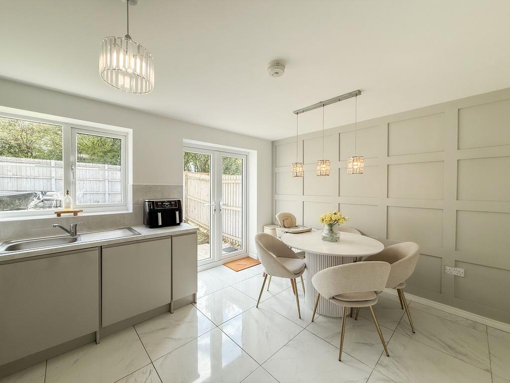Dining Kitchen
