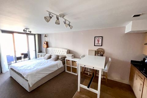 undefined, Worsdell Drive, Gateshead, Tyne and Wear, NE8 2AF