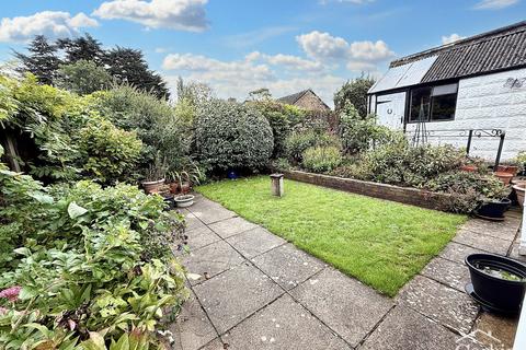 2 bedroom bungalow for sale, Cudnell Avenue, Bournemouth, BH11 9