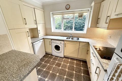 2 bedroom bungalow for sale, Cudnell Avenue, Bournemouth, BH11 9