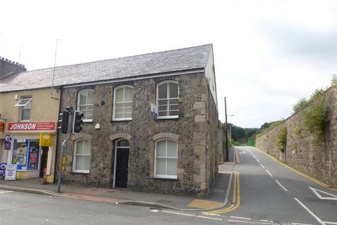 undefined, Caernarfon Road, Bangor, Gwynedd, LL57