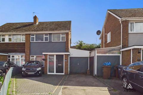 Lonsdale Road, Burton-On-Trent DE14