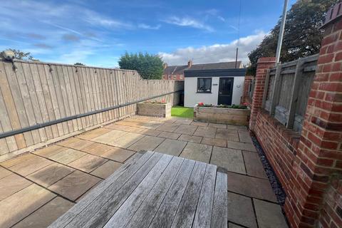 undefined, NO CHAIN - Union Street, Desborough, Kettering