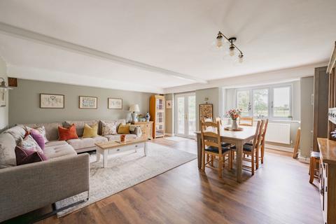 8 bedroom detached house for sale, Norwich Road, Eye IP23