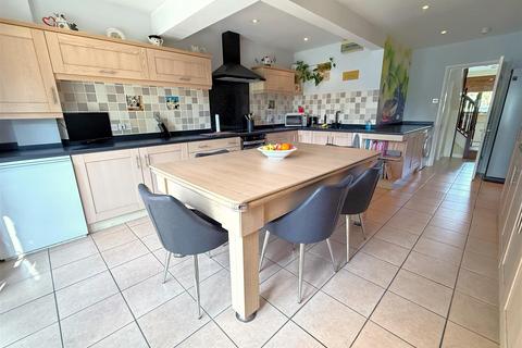 undefined, Belvoir Crescent, Langar