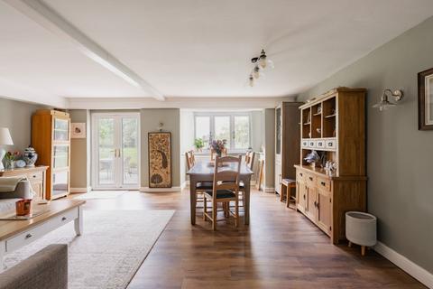 8 bedroom detached house for sale, Norwich Road, Eye IP23