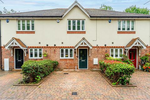 2 bedroom terraced house for sale, Heron Close, St. Albans AL4