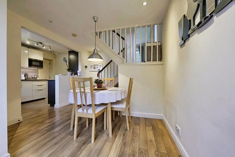 3 bedroom link detached house for sale, St. Marks View, Huddersfield HD3